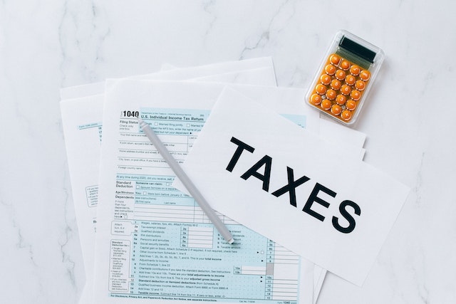 Navigating the Pass-Through Entity Tax (PTET): What You Need to Know 🧐